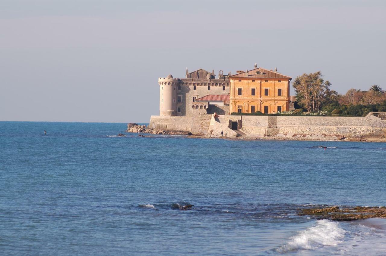 Roma Alla Villa Di Pompeo Ладисполи Экстерьер фото